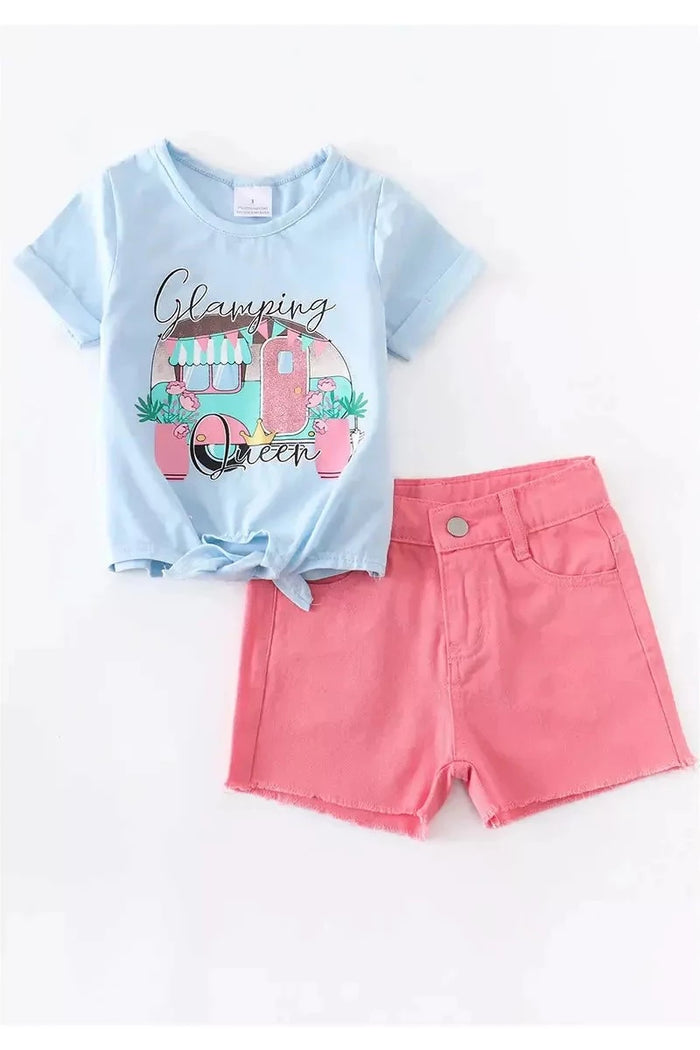 Glamping Queen Top with Pink Denim Jeans